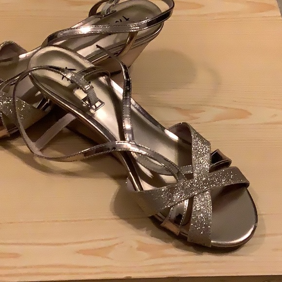 Formal shoes - Picture 2 of 2